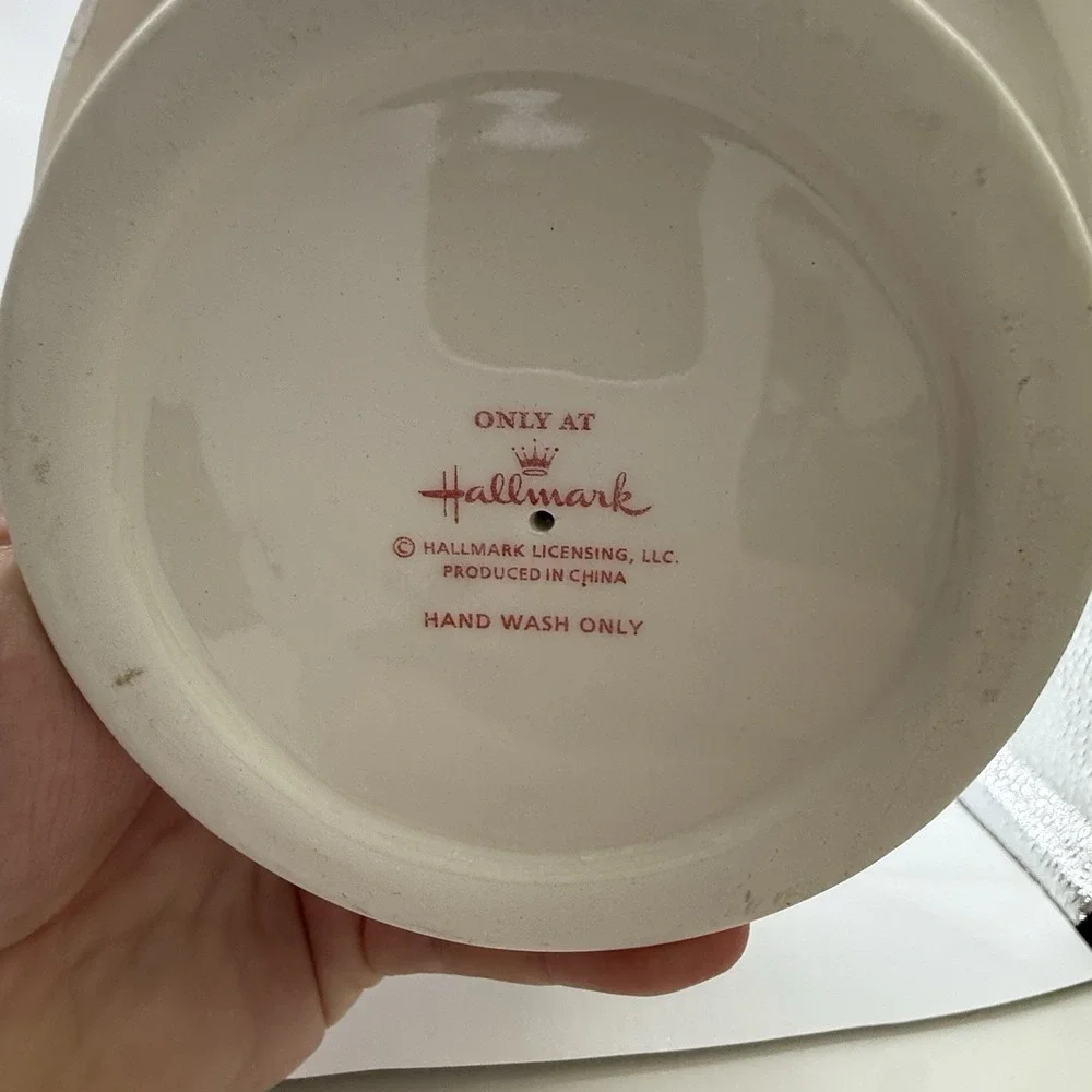 Christmas Hallmark Cake and Cupcake Plate Stand Snowflake‎ Ivory 9.5